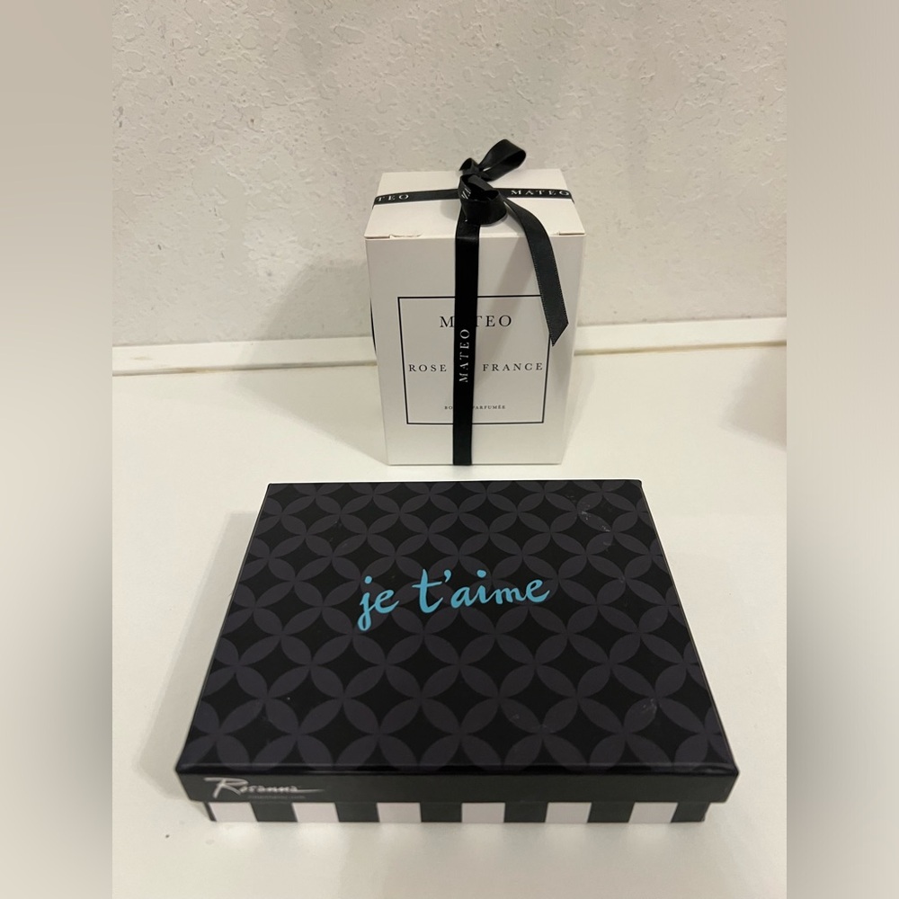 Bundle 🕯️ Mateo New York Rose de France Candle - Black & ring dish